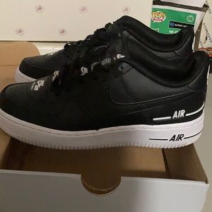 Nike Air Force 1 Low
Double Air Low Black White